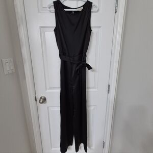 Elegant Black Sleeveless Jumpsuit